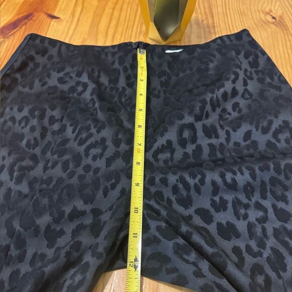Veronica Beard Women's High Rise Cropped Ankle Pants Size 6 Leopard Print Black - Picture 6 of 10